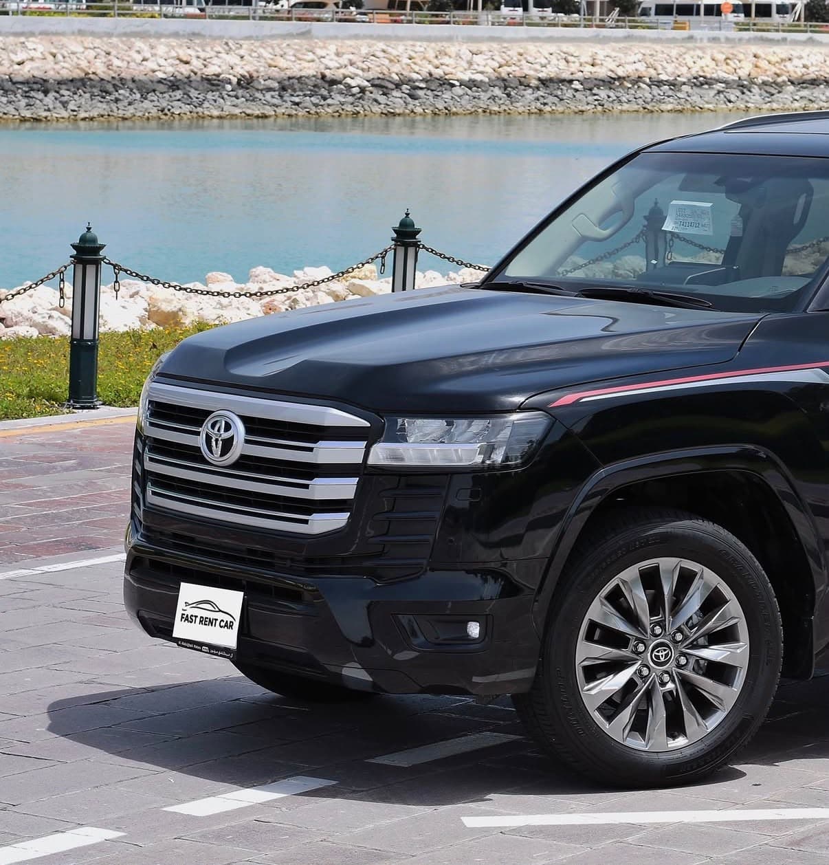 Toyota Land Cruiser (GXR) - 2