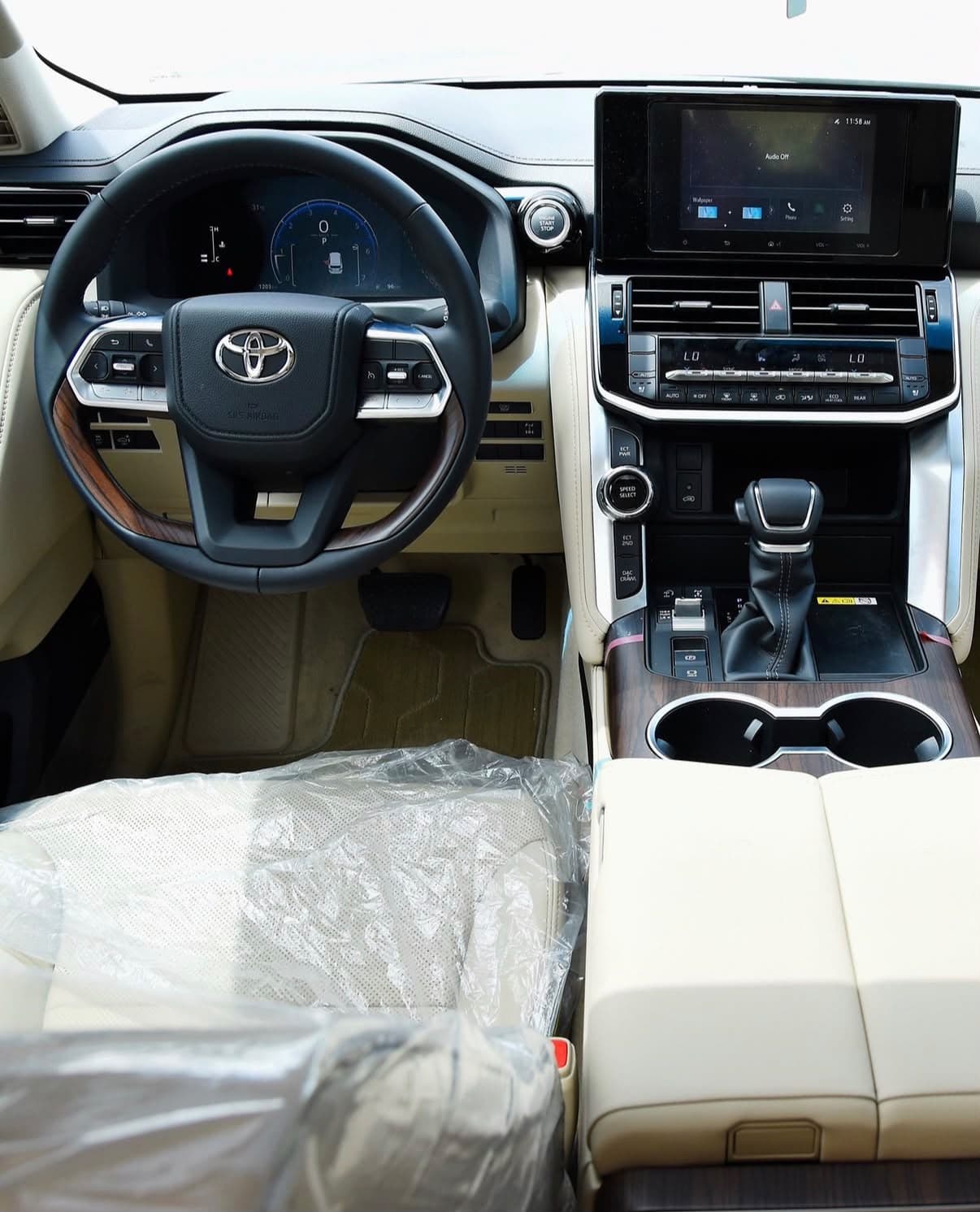 Toyota Land Cruiser (GXR) - 5